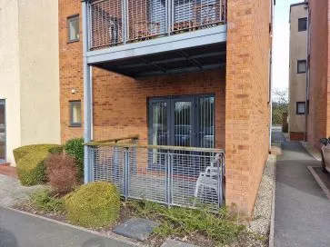 Property for Auction in North West - 8 Mere Rise, Arbour Walk, Helsby, Frodsham, Cheshire WA6 0FN