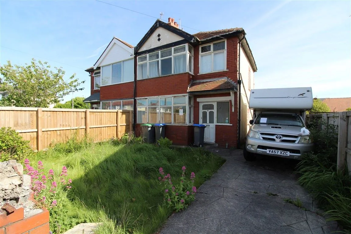 Thornton-Cleveleys, Lancashire, FY5 3QN - Online Auctions