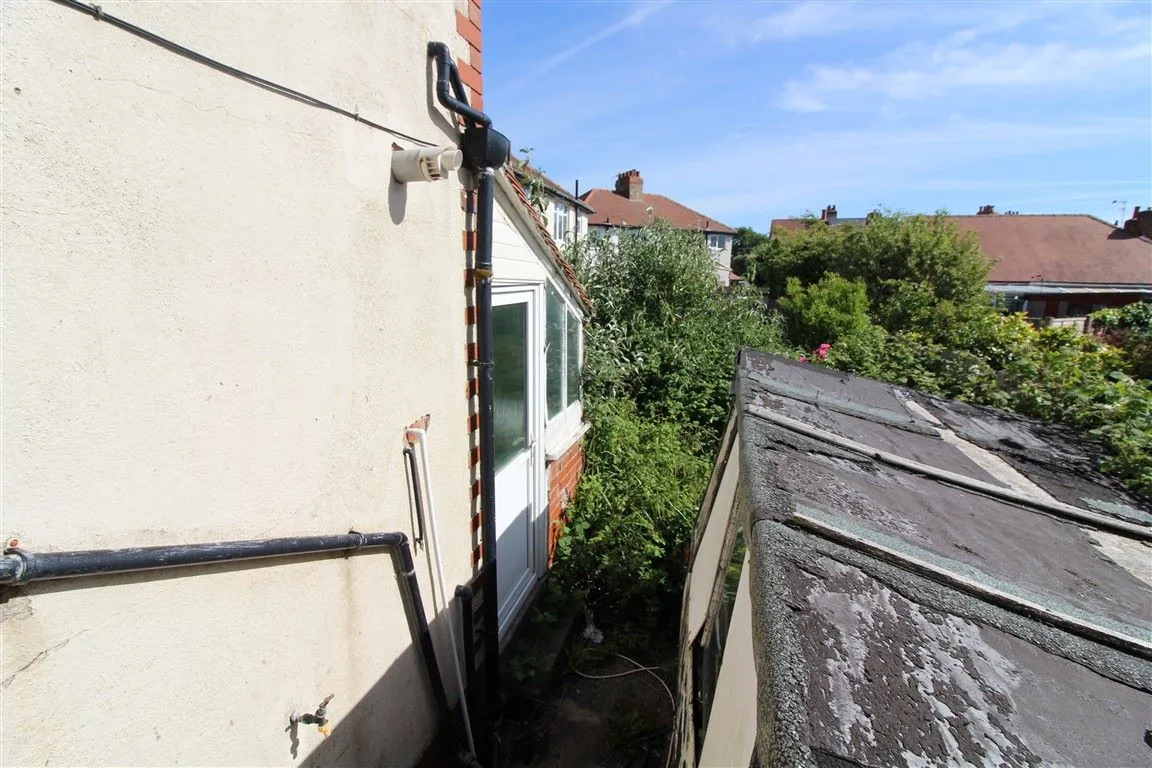 Thornton-Cleveleys, Lancashire, FY5 3QN - Online Auctions