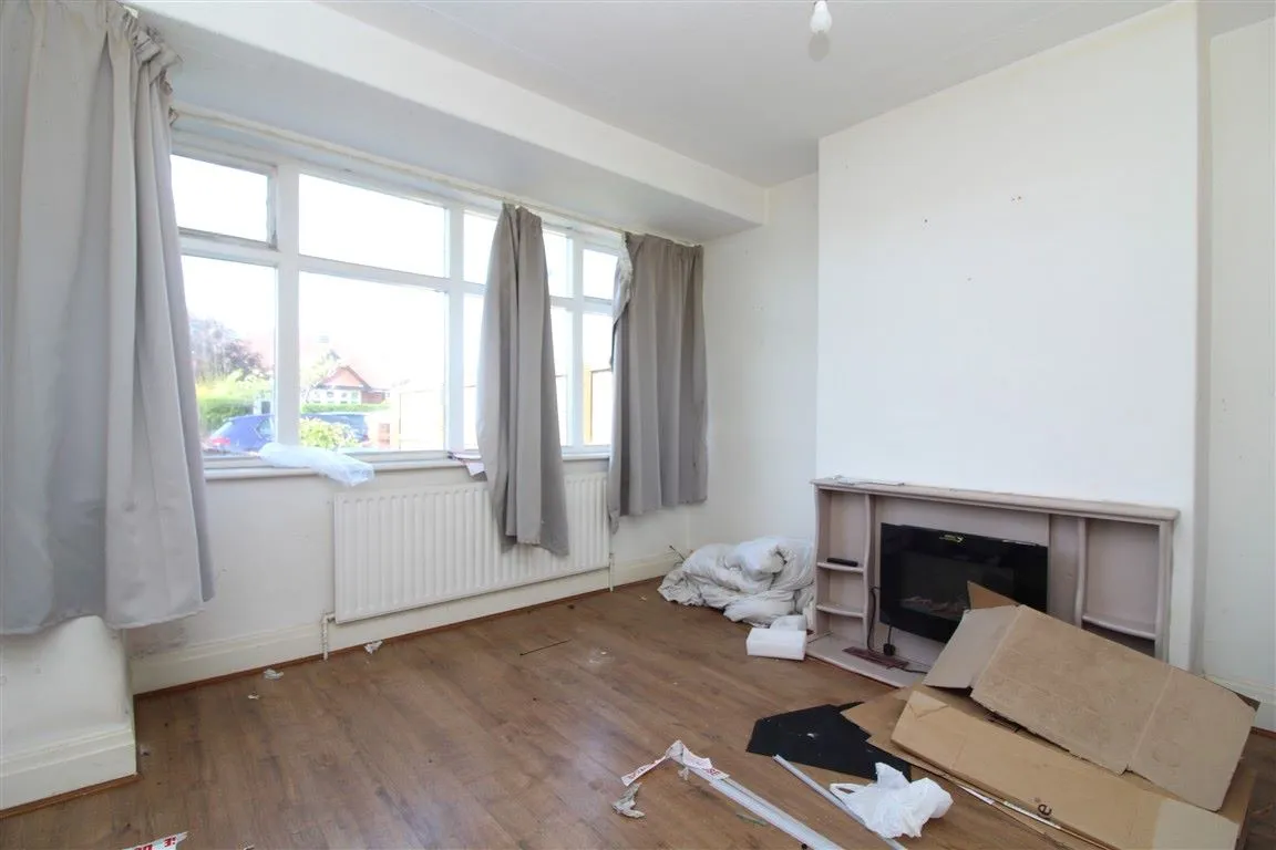 Thornton-Cleveleys, Lancashire, FY5 3QN - Online Auctions