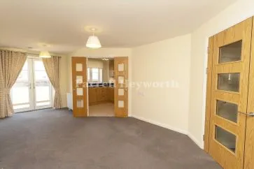 Property for Auction in North West - Flat 52, Williamson Court, 142 Greaves Road, Lancaster, Lancashire LA1 4AR