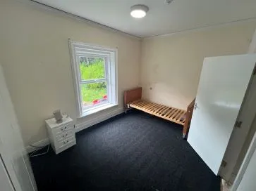 Property for Auction in North West - Oak Alyn Hall, Mold Road, Cefn-y-Bedd, Gwersylit, Wrexham LL12 9US