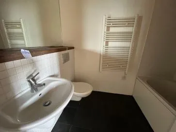 Property for Auction in North West - Apartment 318, Silk Warehouse, Lilycroft Road, Bradford, West Yorkshire BD9 5BD