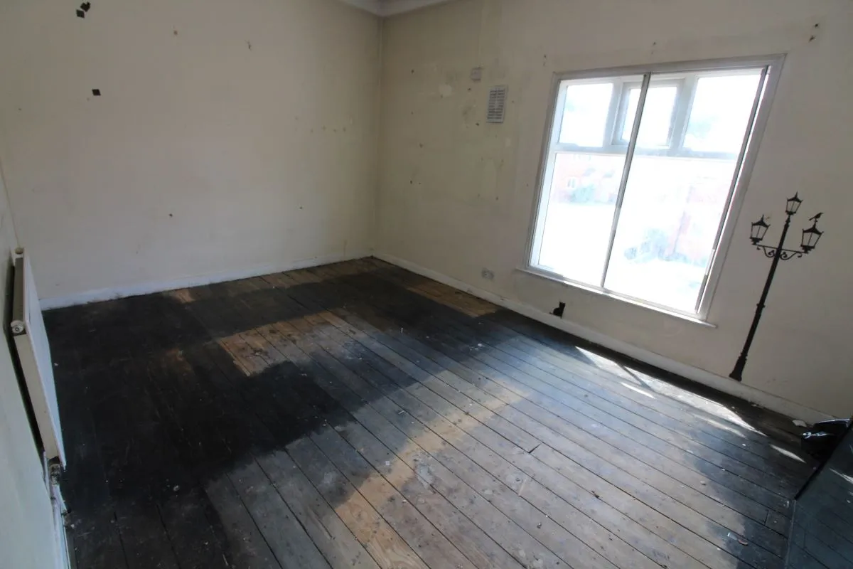 Wigan, Lancashire, WN5 9AW - Online Auctions
