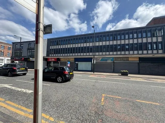 Leigh, Lancashire, WN7 1DR - Online Auctions