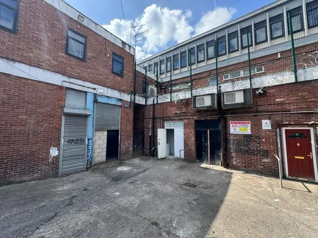 Leigh, Lancashire, WN7 1DR - Online Auctions