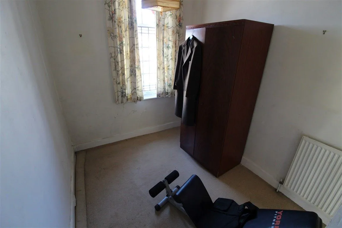 Blackpool, Lancashire, FY1 6LD - Online Auctions