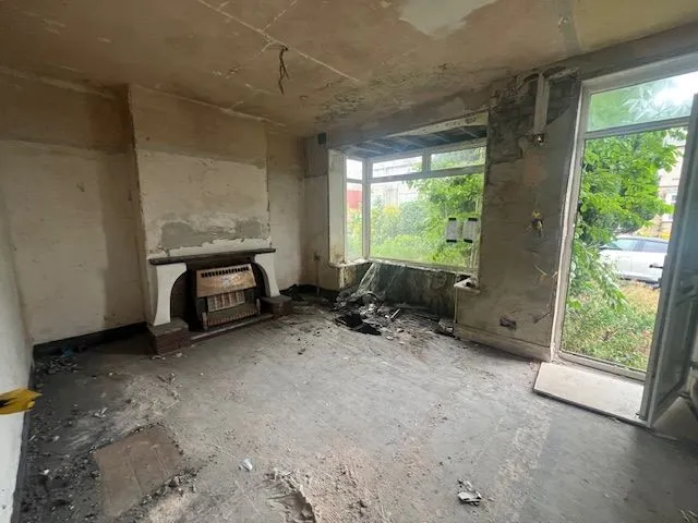 Huddersfield, West Yorkshire, HD1 4QP - Online Auctions