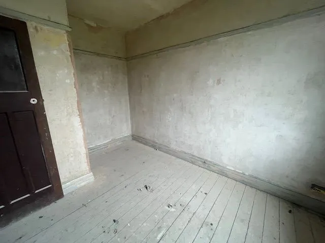 Huddersfield, West Yorkshire, HD1 4QP - Online Auctions