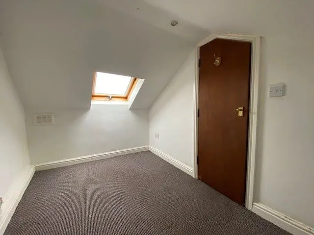 Foulridge, Colne, Lancashire, BB8 7QA - Online Auctions