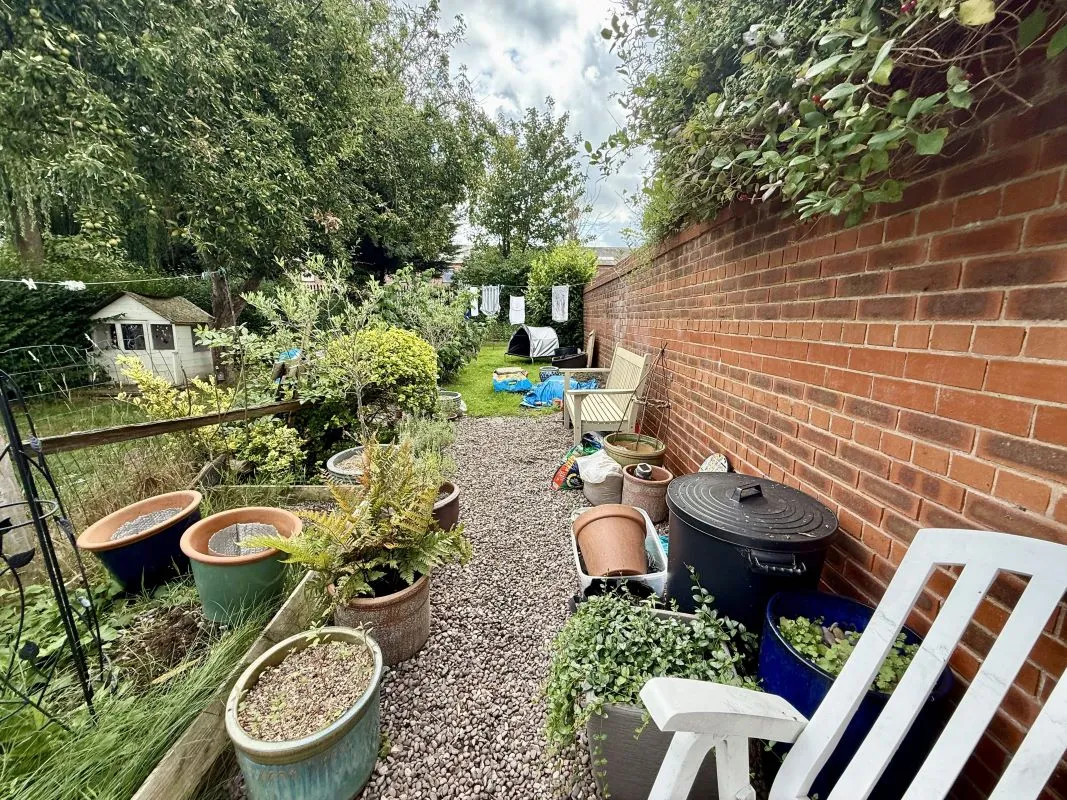 Stockport, Cheshire, SK2 6PA - Online Auctions