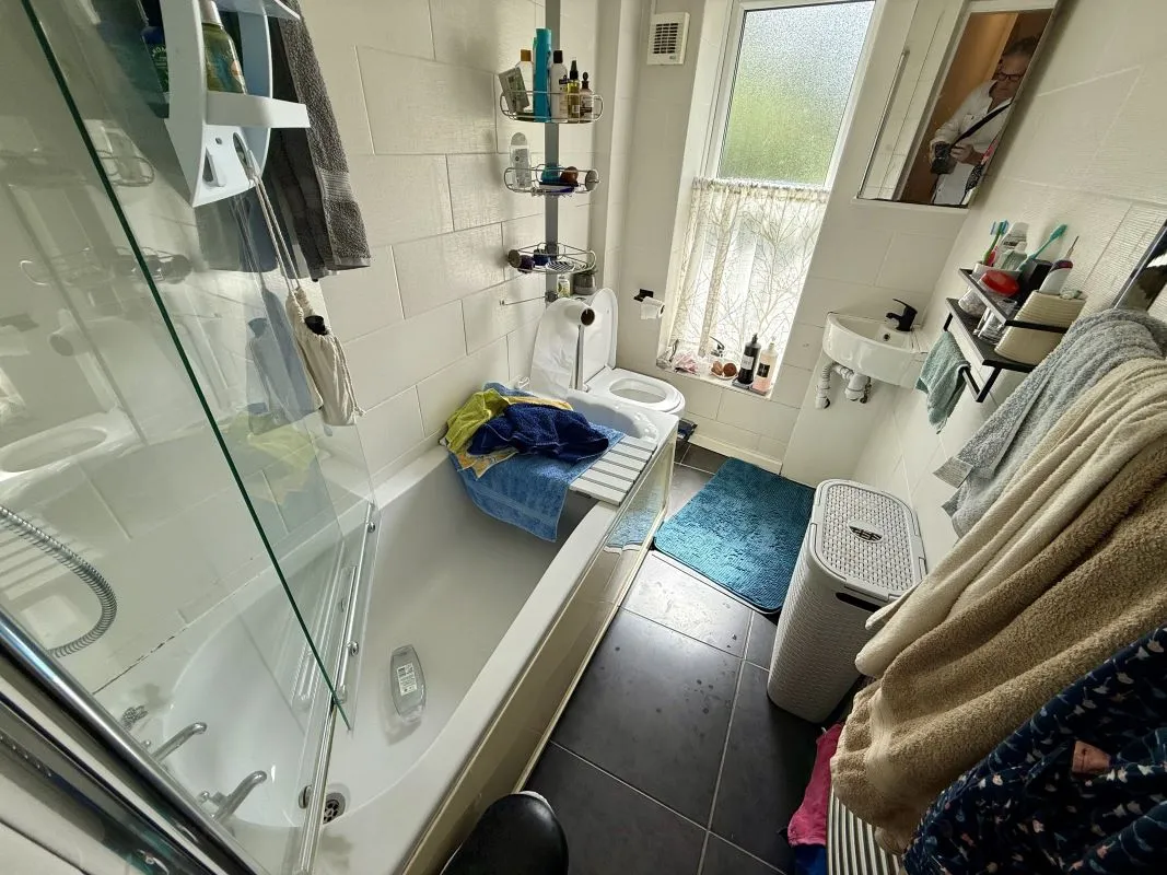 Stockport, Cheshire, SK2 6PA - Online Auctions