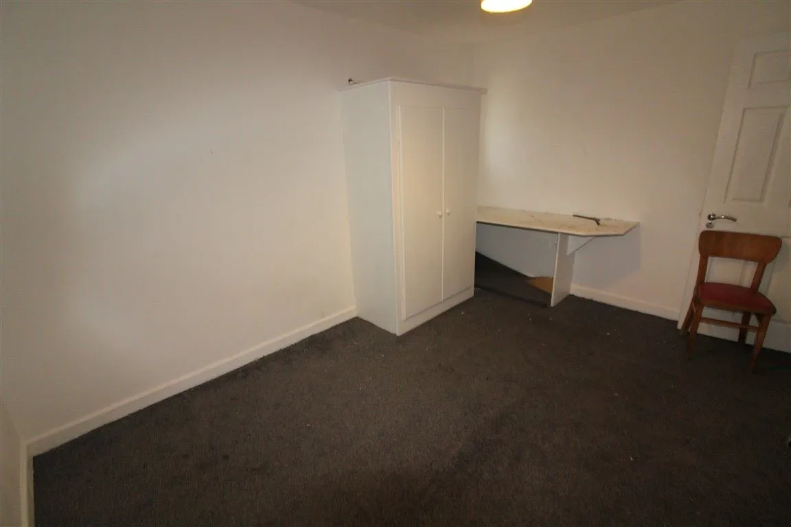 Blackpool, Lancashire, FY1 5QF - Online Auctions