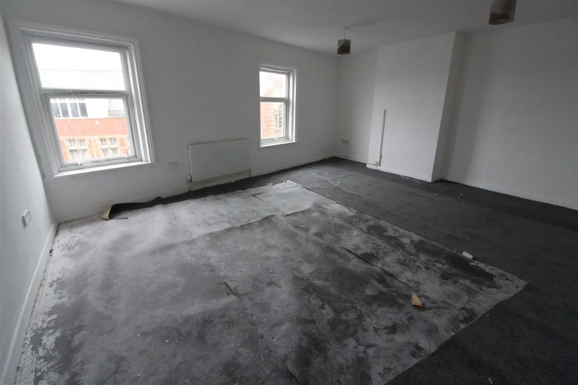 Blackpool, Lancashire, FY1 5QF - Online Auctions