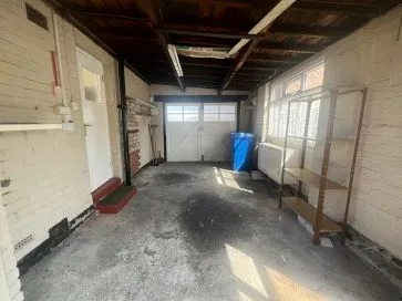 Property for Auction in North West - 15 Newby Drive, Gatley, Cheadle, Greater Manchester SK8 4EJ