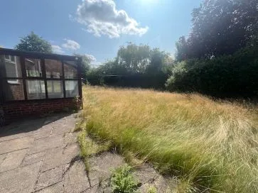 Property for Auction in North West - 15 Newby Drive, Gatley, Cheadle, Greater Manchester SK8 4EJ