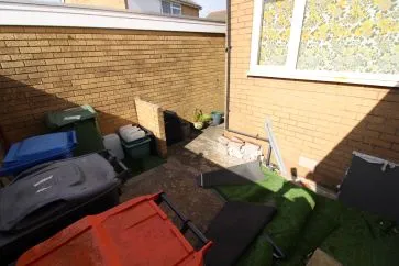 Property for Auction in North West - 2 Ashley Court, Poulton-Le-Fylde, Lancashire FY6 7SH