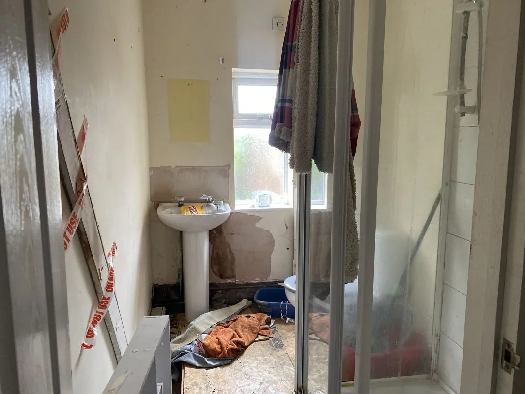 Nuneaton, Warwickshire, CV10 8LF - Online Auctions