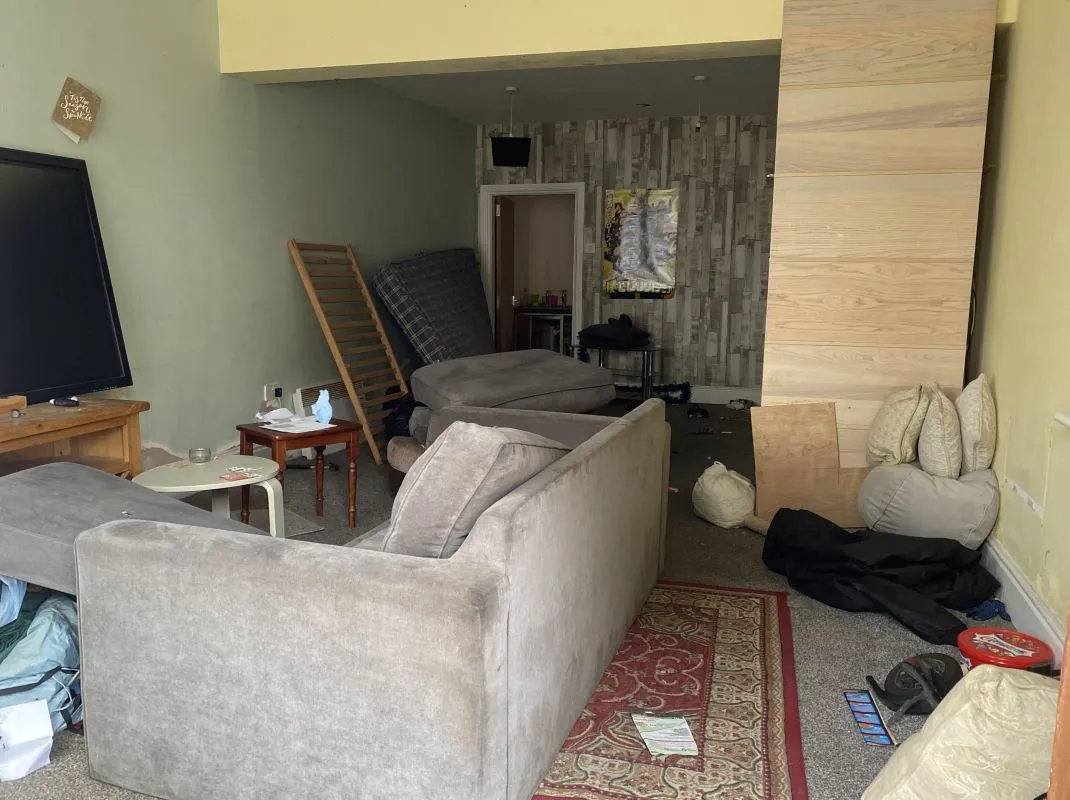 Nuneaton, Warwickshire, CV10 8LF - Online Auctions