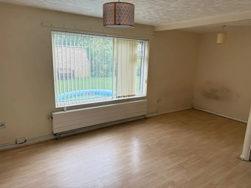 Bretton, Peterborough, Cambridgeshire, PE3 9YD - Online Auctions