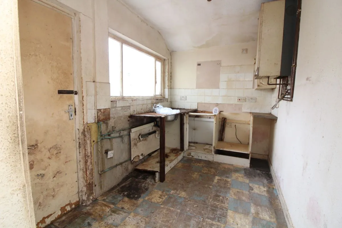 Clayton le Moors, Accrington, Lancashire, BB5 5PZ - Online Auctions