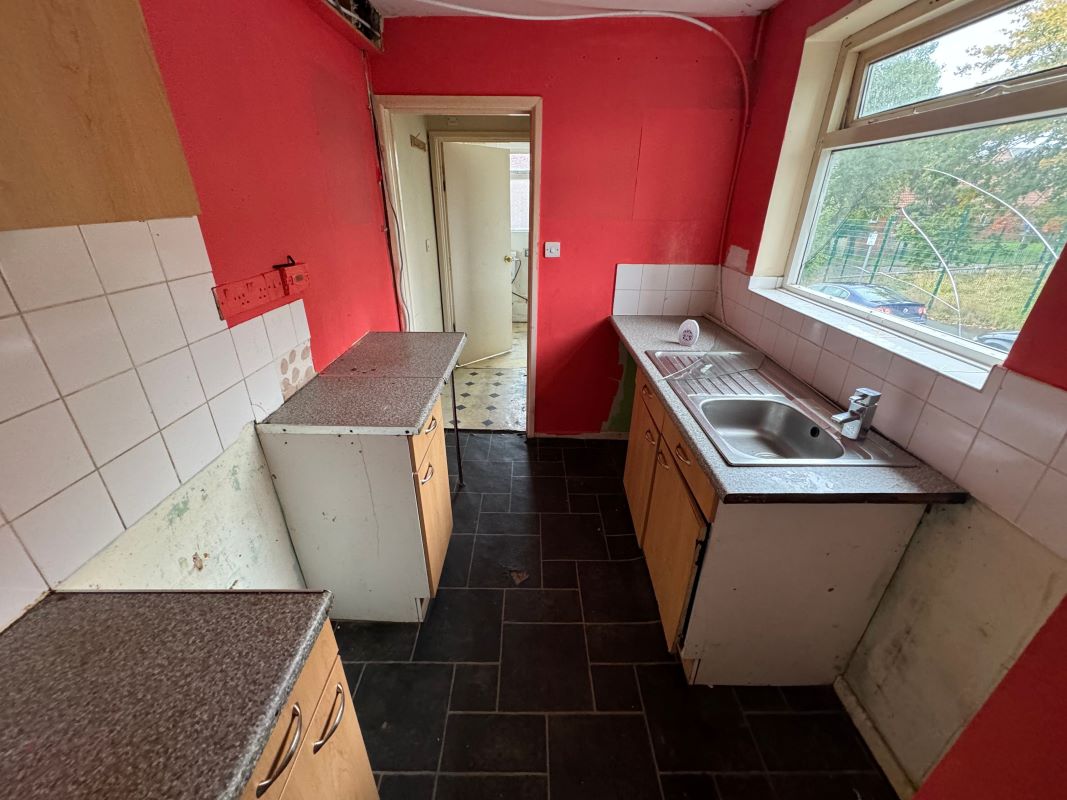 Nottingham, Nottinghamshire, NG7 6FZ - Online Auctions