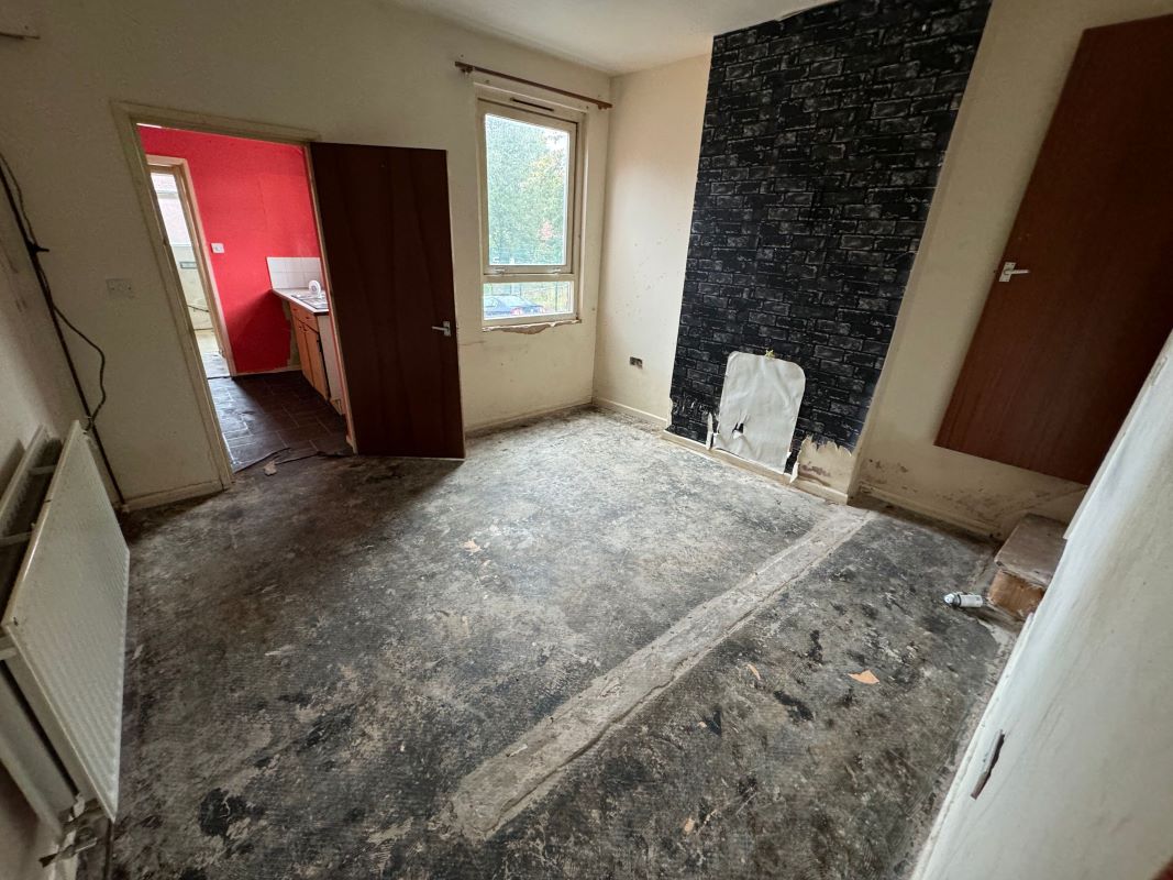 Nottingham, Nottinghamshire, NG7 6FZ - Online Auctions
