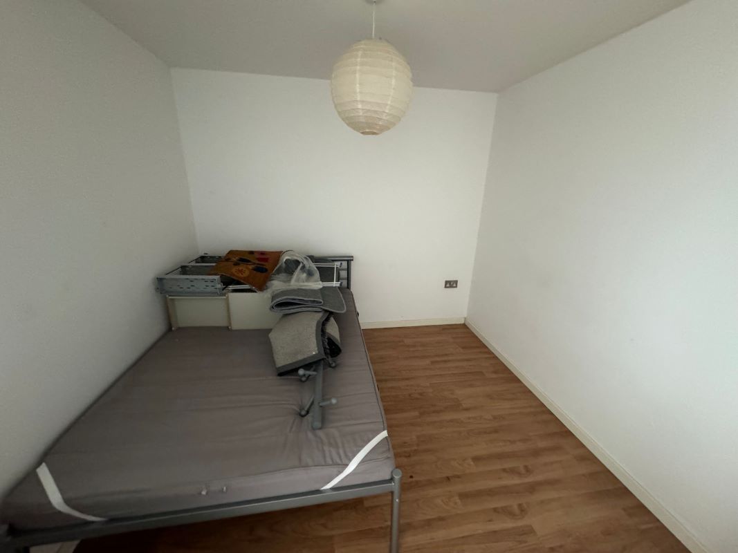 Marco Island, Nottingham, Nottinghamshire, NG1 1AT - Online Auctions