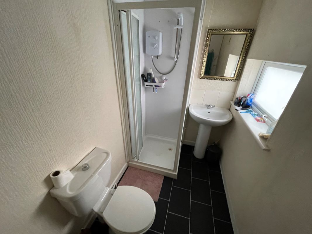 Annesley Road, Hucknall, Nottingham, Nottinghamshire, NG15 7DR - Online Auctions
