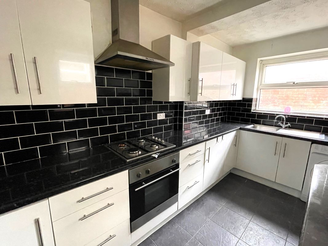 Nottingham, Nottinghamshire, NG7 7GJ - Online Auctions
