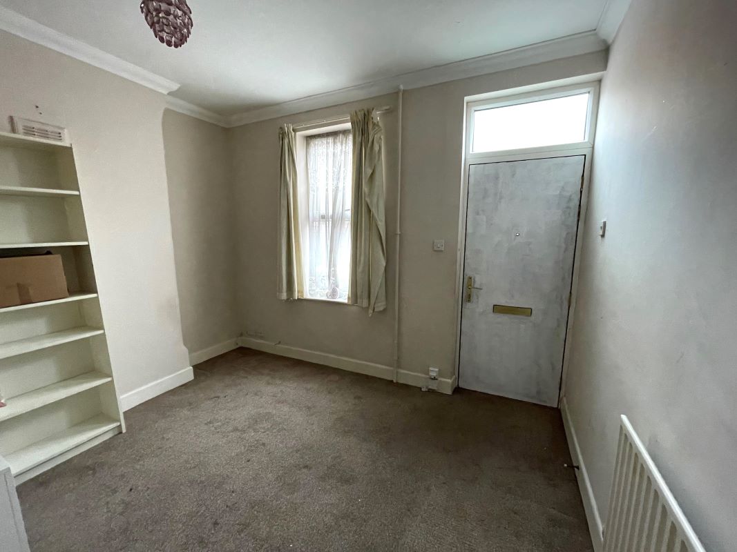 Nottingham, Nottinghamshire, NG7 7GJ - Online Auctions