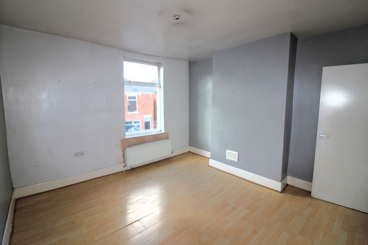 Worksop, Nottinghamshire, S80 2RY - Online Auctions