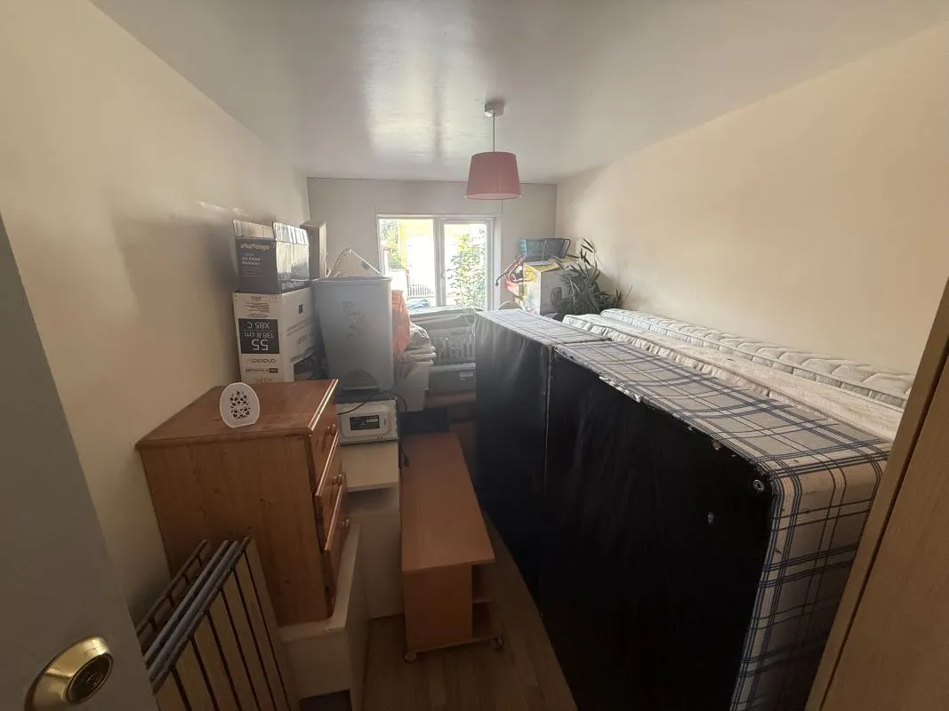 Beeston, Nottingham, Nottinghamshire, NG9 1BB - Online Auctions
