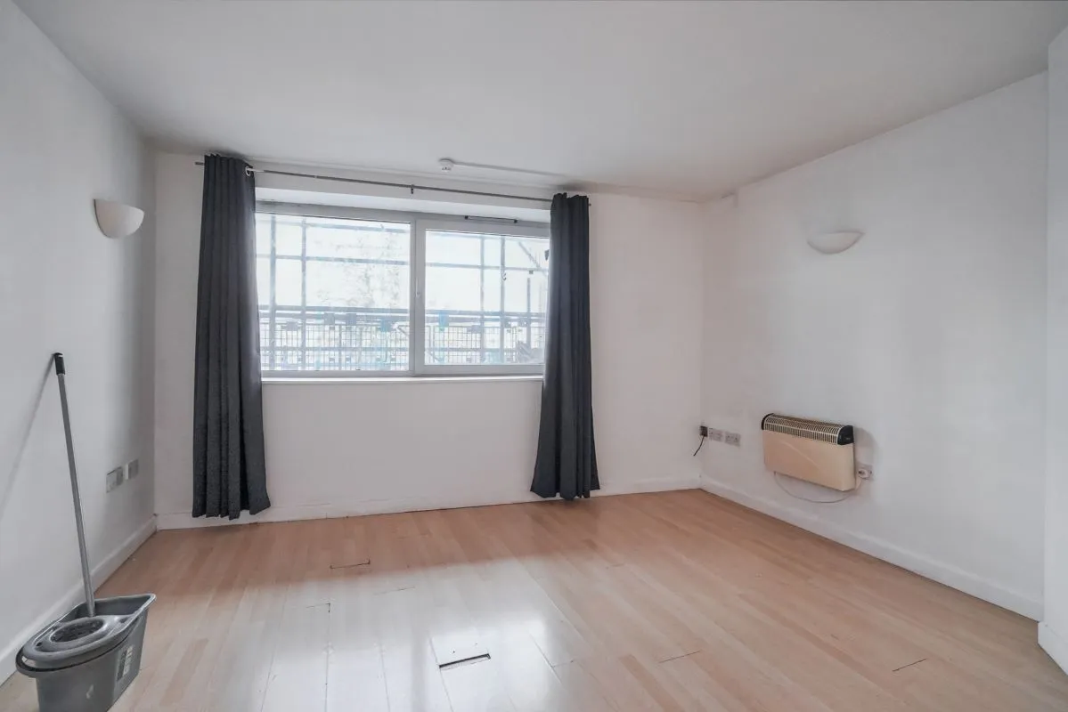 Cranbrook House, Nottingham, Nottinghamshire, NG1 1EH - Online Auctions