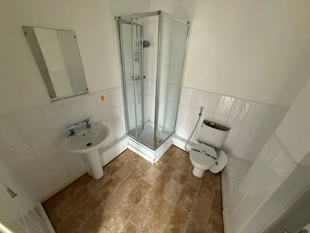 Lexington Place, Nottingham, Nottinghamshire, NG1 1AN - Online Auctions
