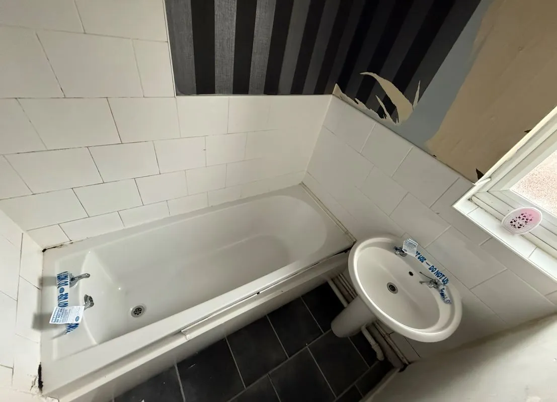 Wilkins Drive, Derby, Derbyshire, DE24 8YR - Online Auctions