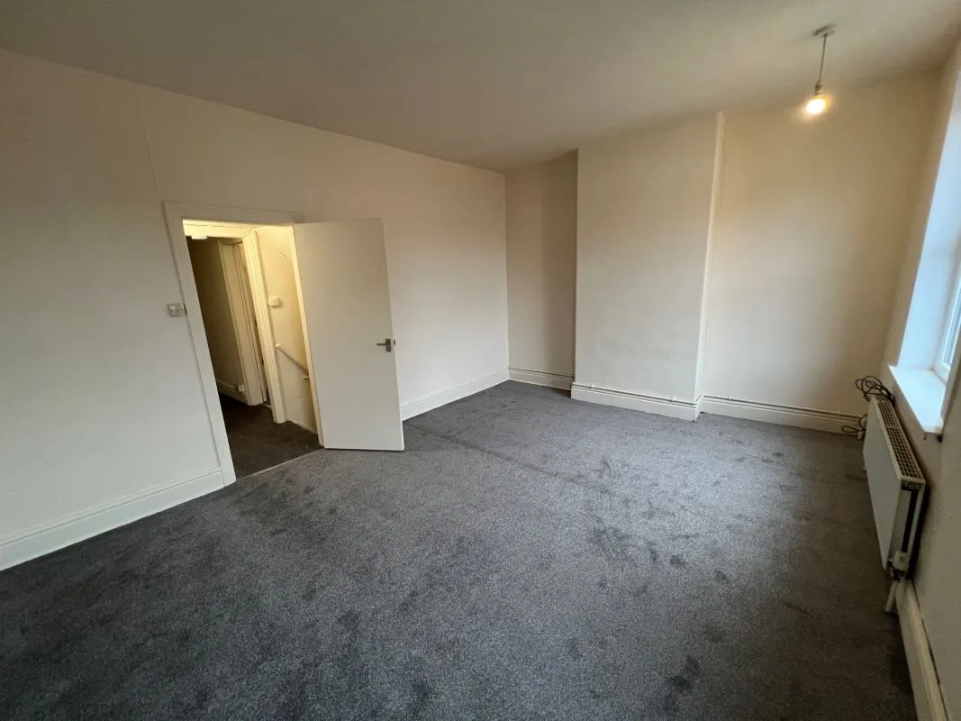 Worksop, Nottinghamshire, S80 1TF - Online Auctions