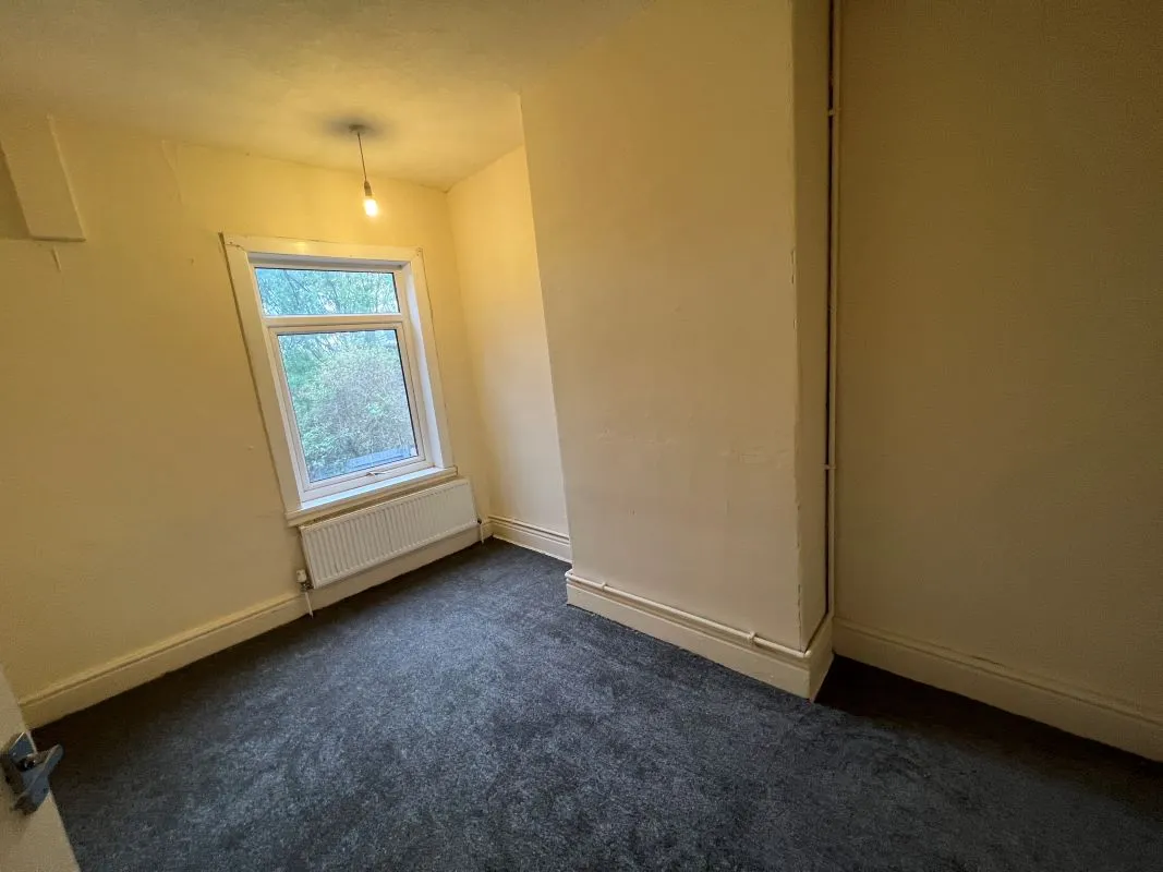 Worksop, Nottinghamshire, S80 1TF - Online Auctions