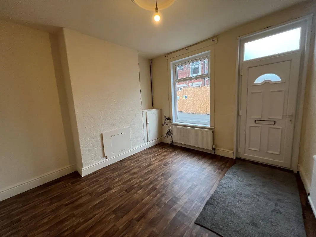 Worksop, Nottinghamshire, S80 1TF - Online Auctions