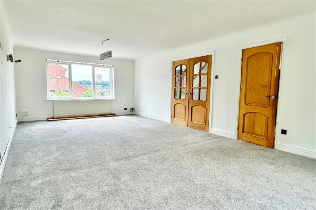 Beeston, Nottingham, Nottinghamshire, NG9 3HW - Online Auctions