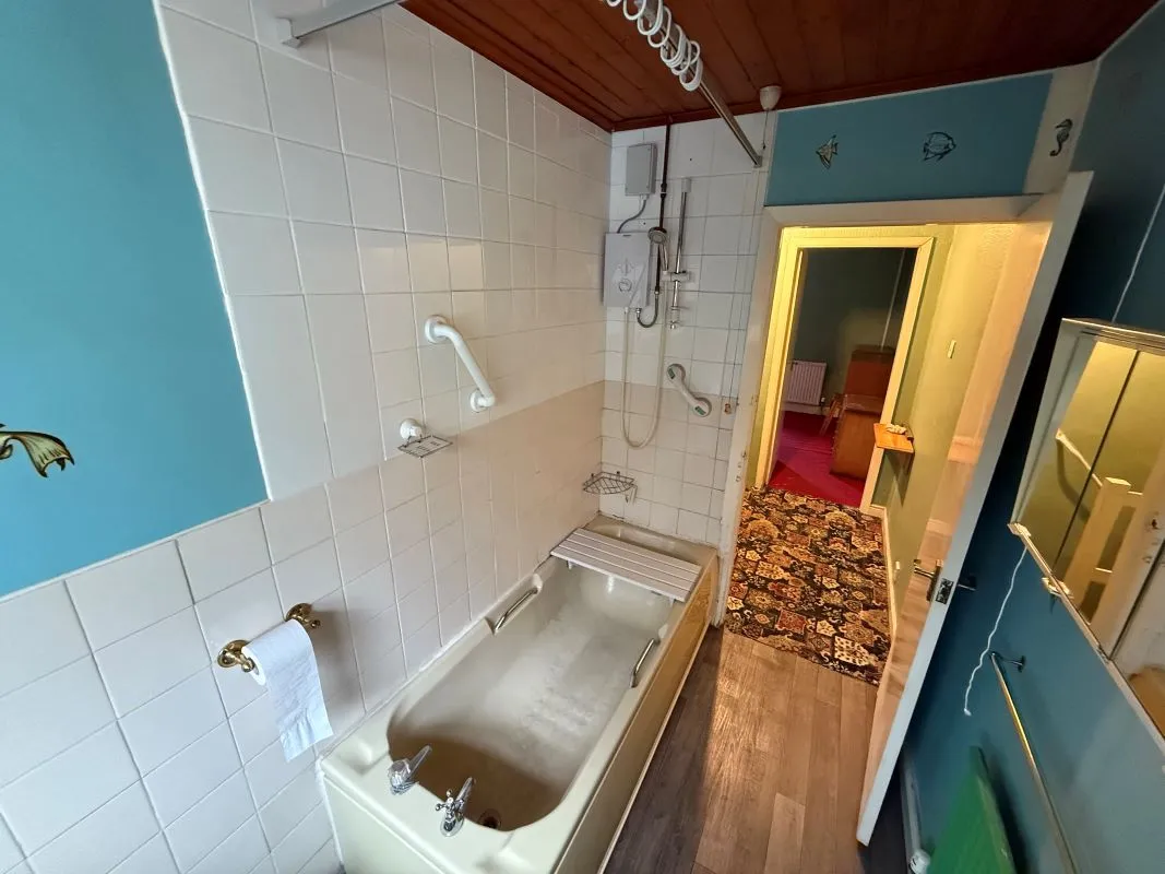 Church Lane, Ilkeston, Derbyshire, DE7 6BB - Online Auctions