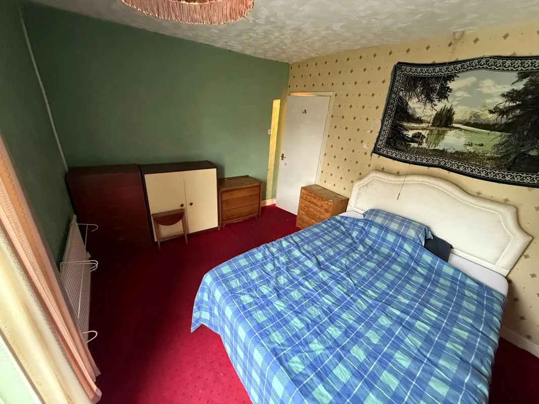 Church Lane, Ilkeston, Derbyshire, DE7 6BB - Online Auctions