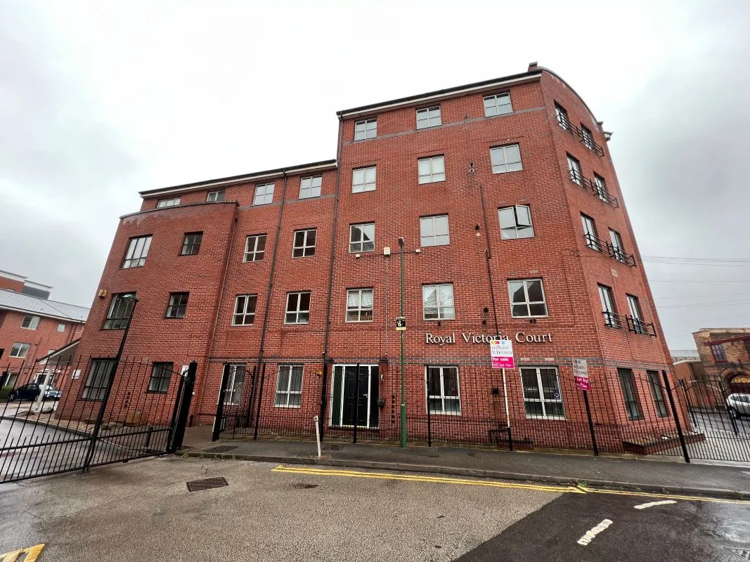 Royal Victoria Court, Nottingham, Nottinghamshire, NG7 4ET - Online Auctions