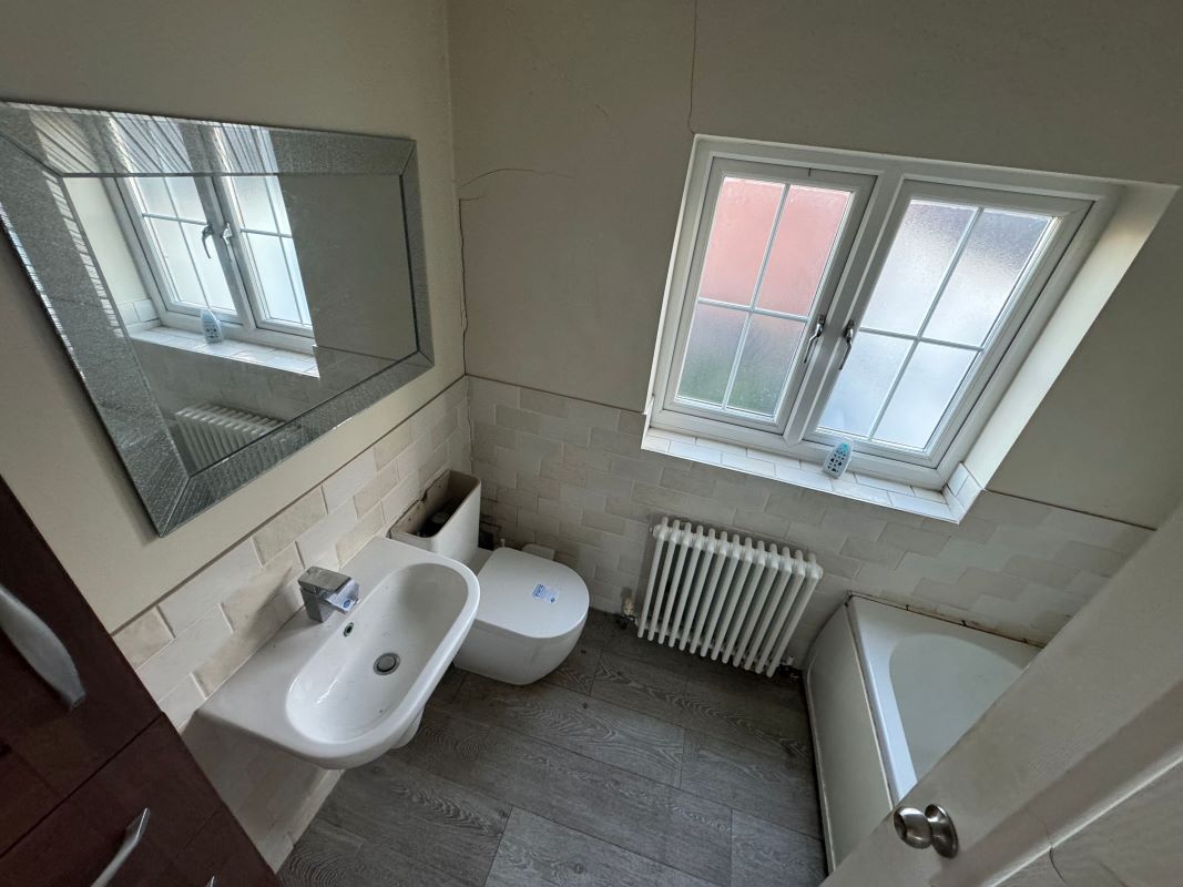 Somercotes, Alfreton, Derbyshire, DE55 4HX - Online Auctions