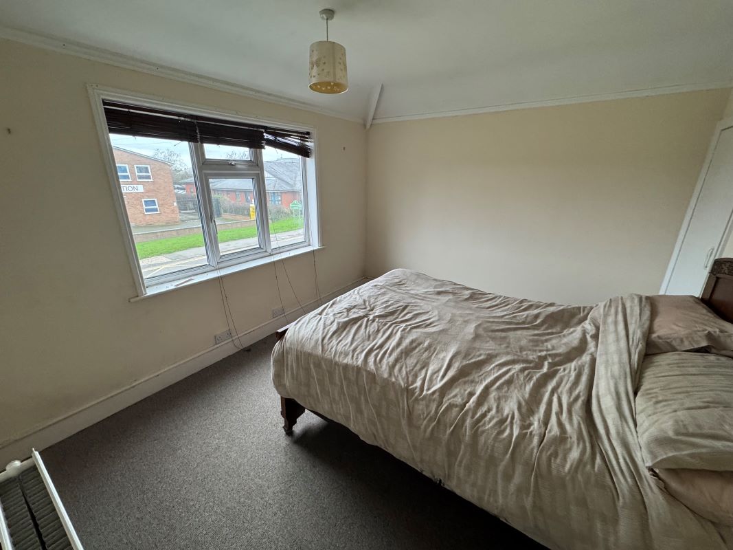 Ripley, Derbyshire, DE5 3HR - Online Auctions