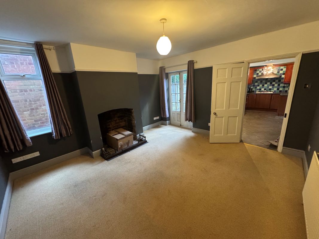 Ripley, Derbyshire, DE5 3HR - Online Auctions