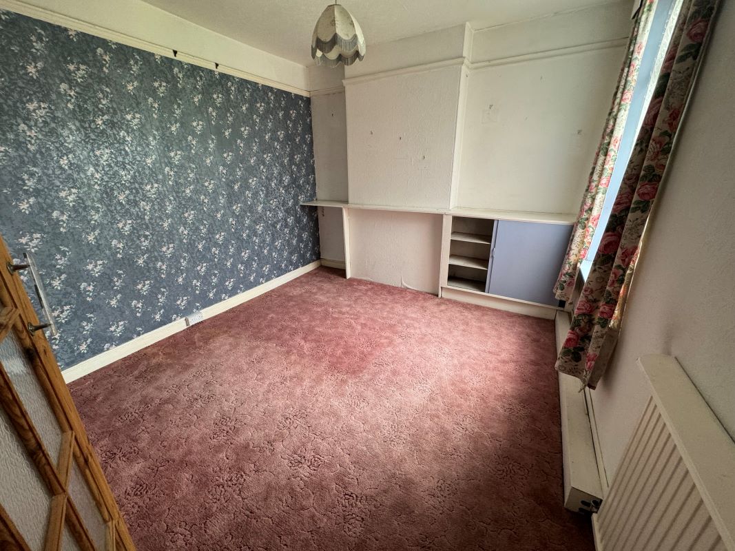 Nottingham, Nottinghamshire, NG6 8HQ - Online Auctions