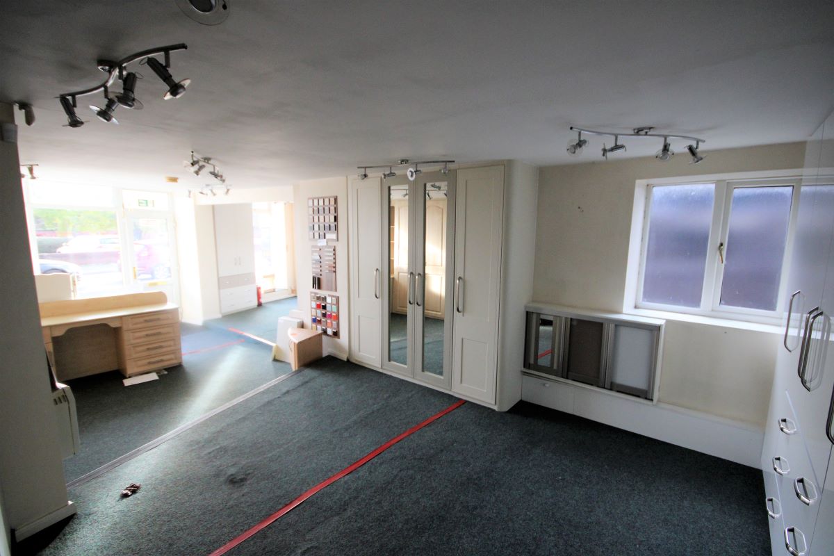 Worksop, Nottinghamshire, S80 1RH - Online Auctions