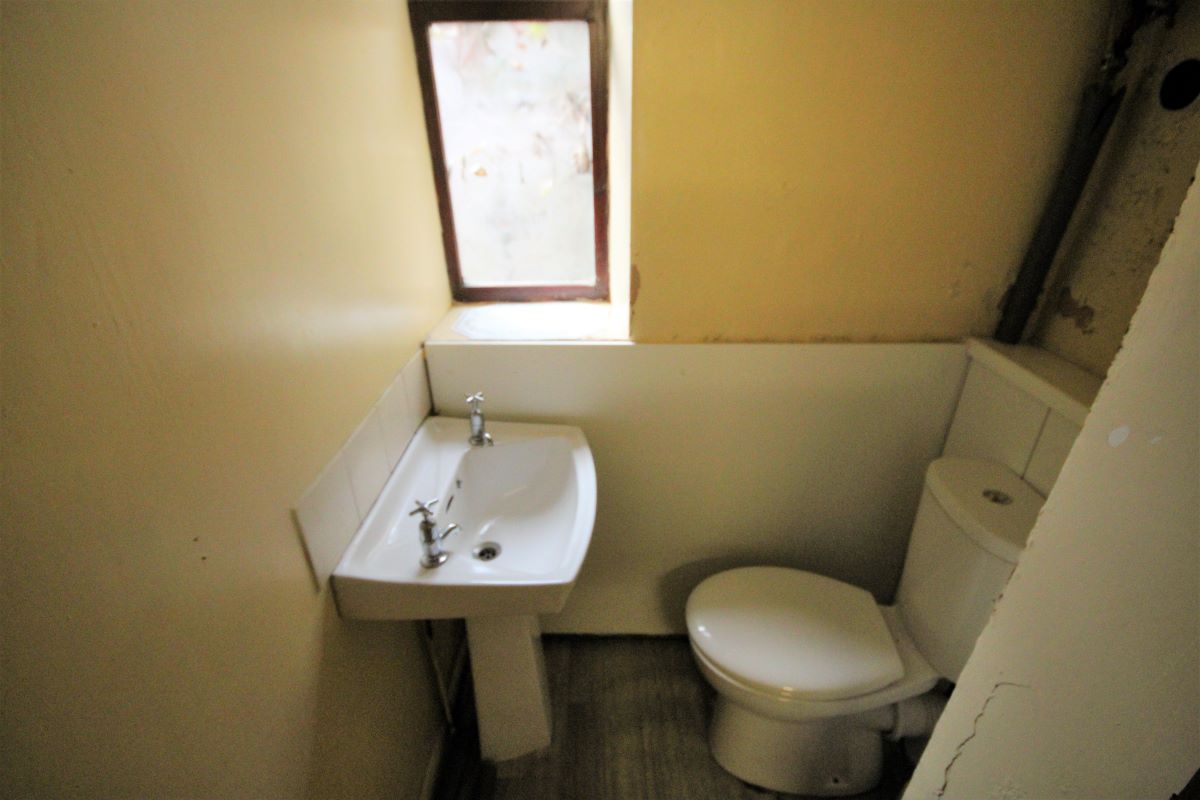 Worksop, Nottinghamshire, S80 1RH - Online Auctions