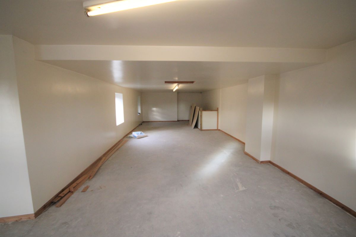 Worksop, Nottinghamshire, S80 1RH - Online Auctions